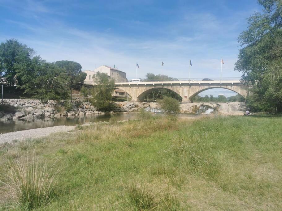 Apartmán Beau Duplex 2/4 Pers. Avec Terrasse Vinon-sur-Verdon Exteriér fotografie